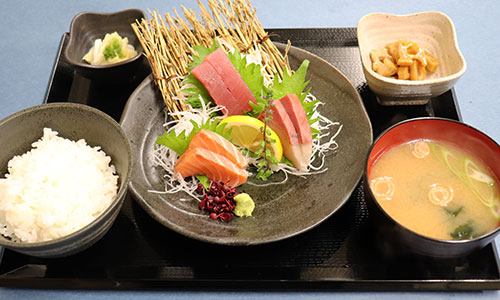 お造り定食写真